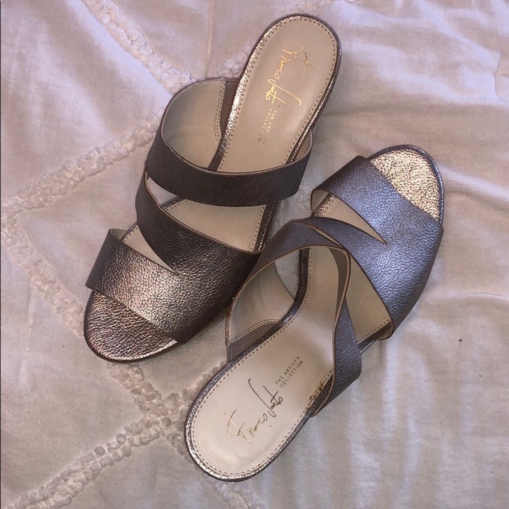 Wedges - Picture 2 of 6